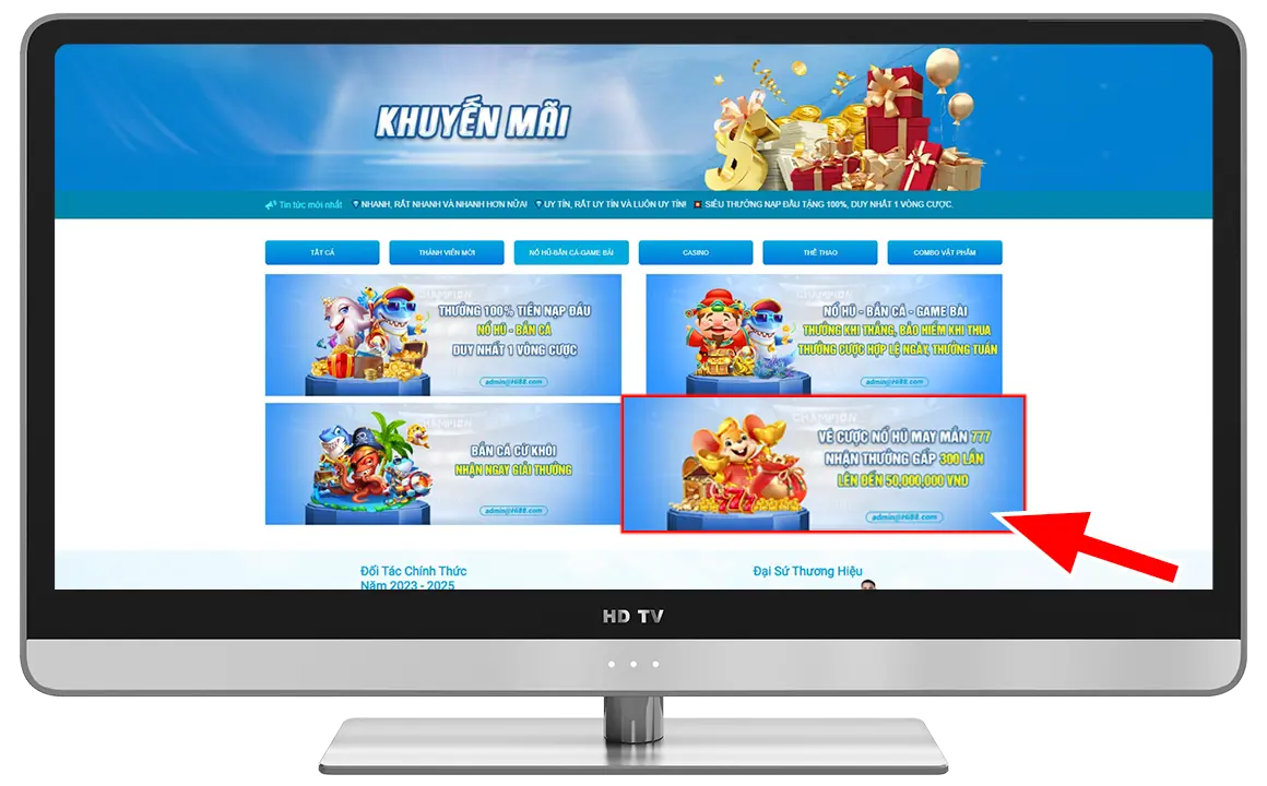 Bước 1: Tại "KHUYẾN MÃI" chọn " VÉ CƯỢC NỔ HŨ MAY MẮN 777".